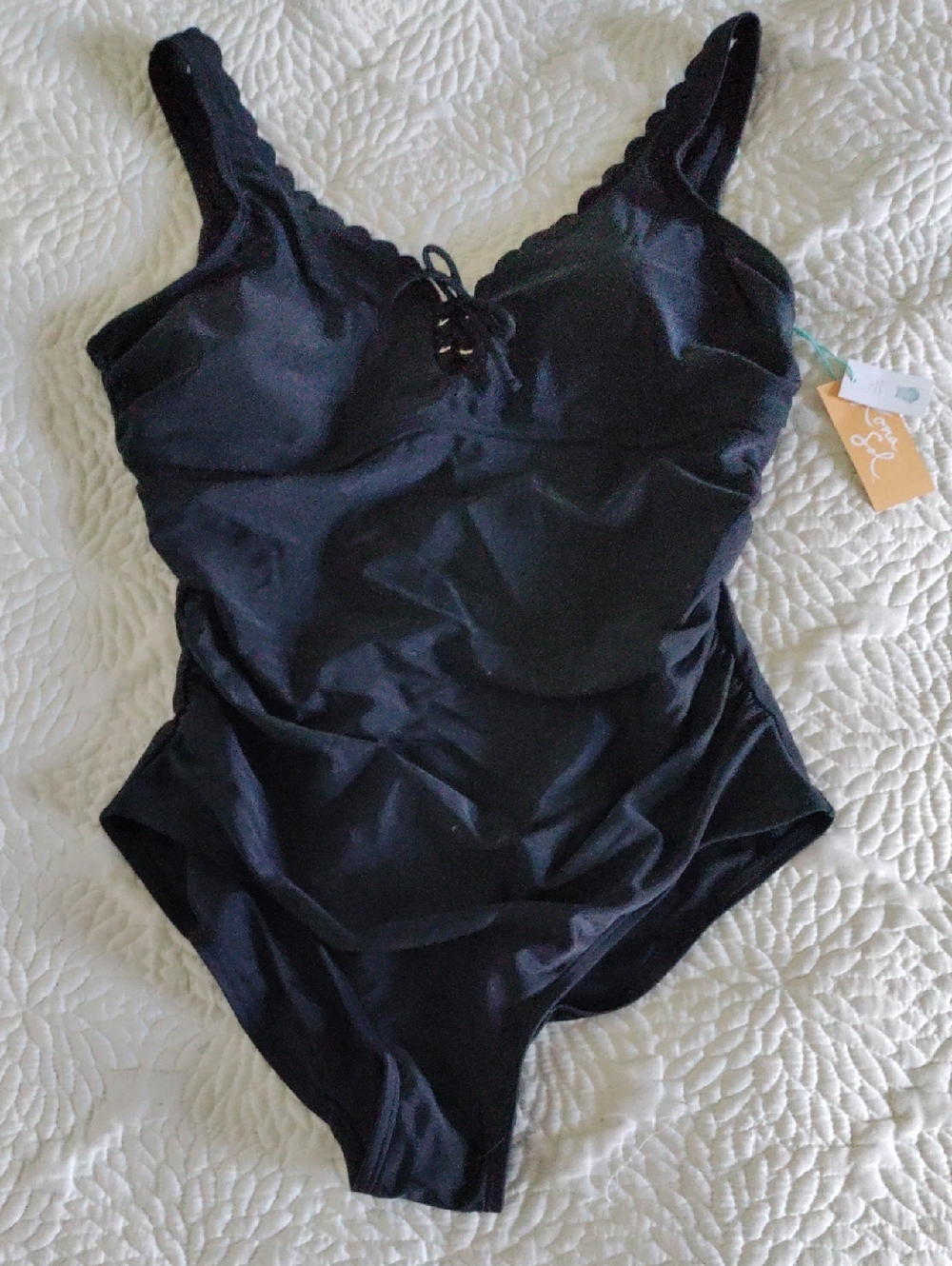 Kona Sol Grommet Scallop High Coverage One Piece Swimsuit Black XL - Picture 3 of 6